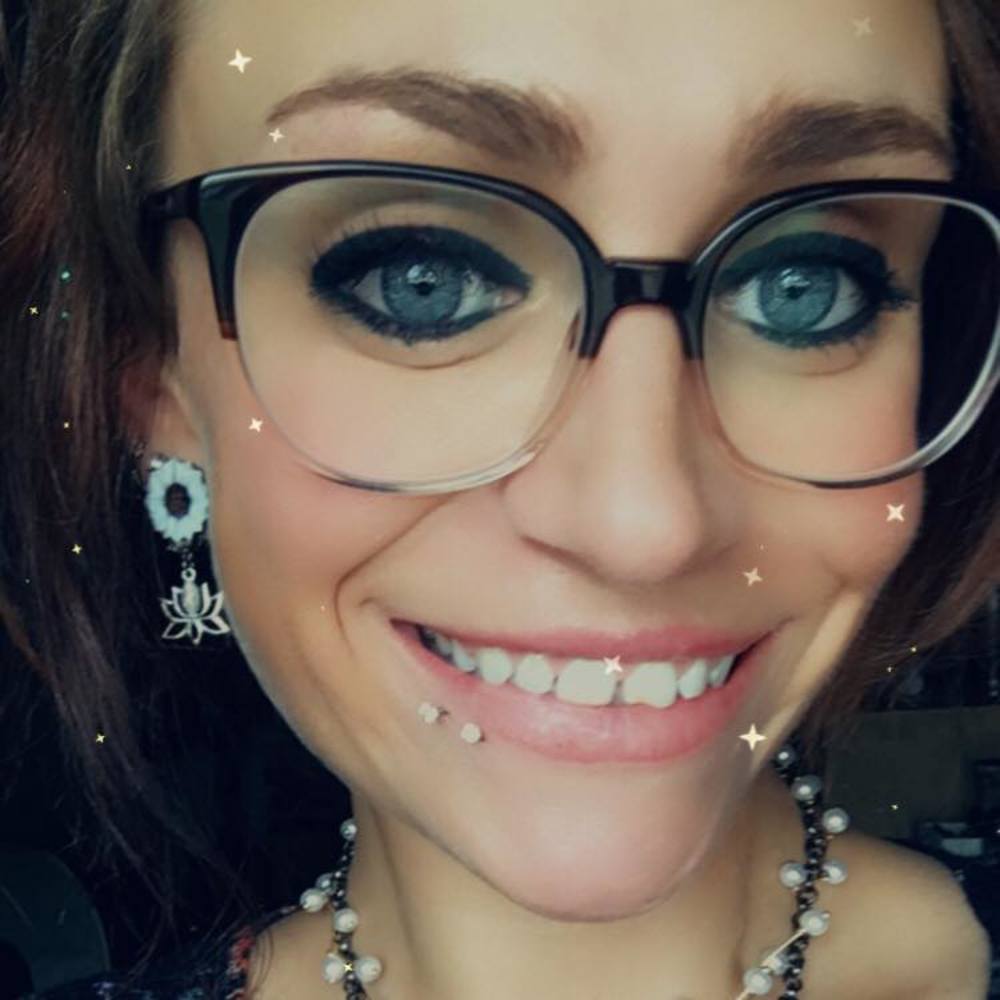 Meet your Posher, Kaitlan